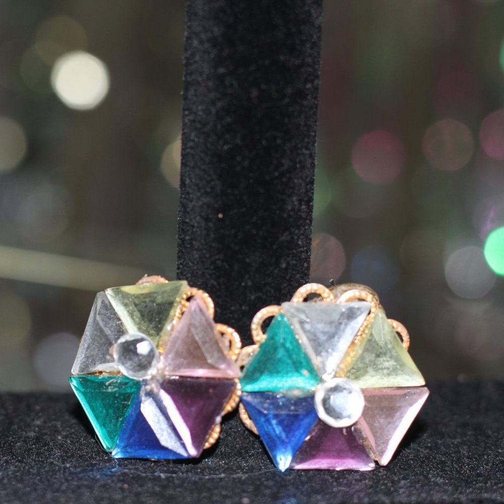 Multi Color Earring - Picture 2 of 6